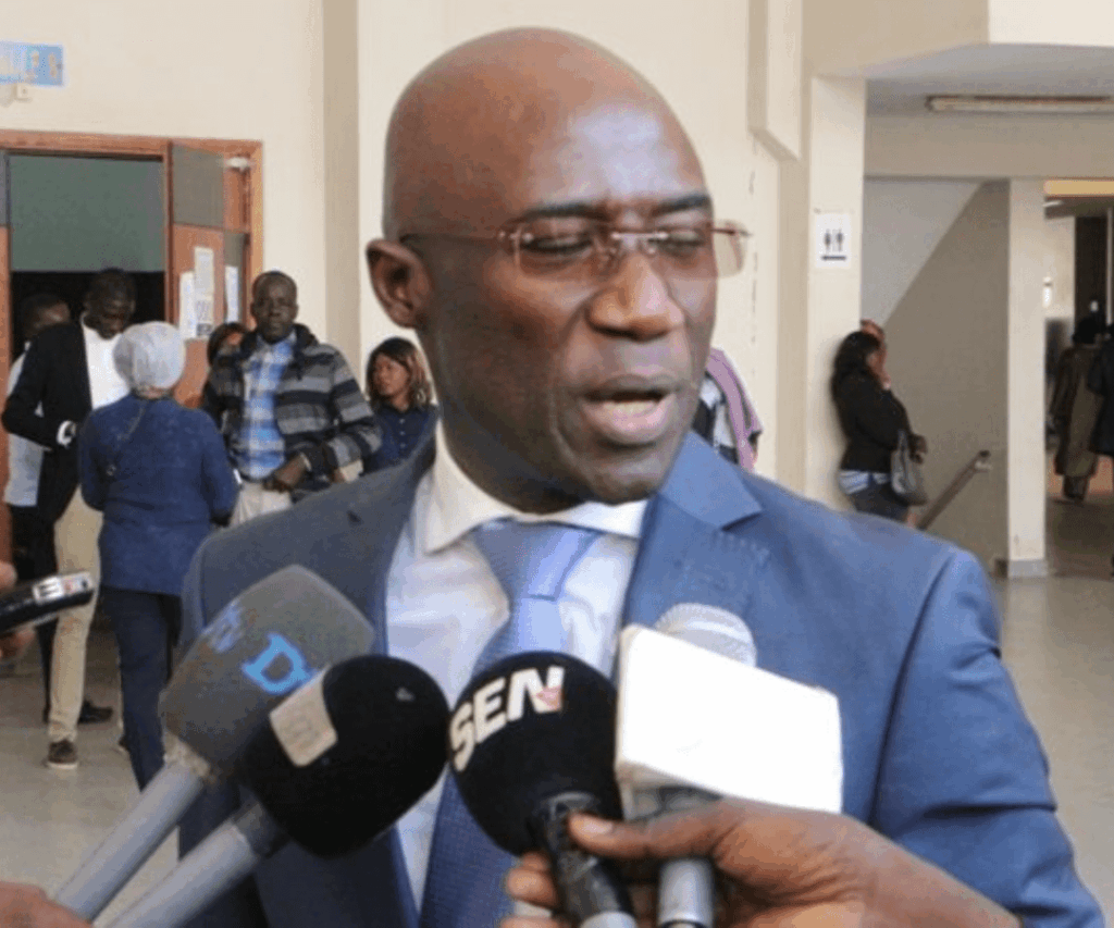Justice : Me Moussa Sarr entre a la Chancellerie, Gandiaye célèbre l ...